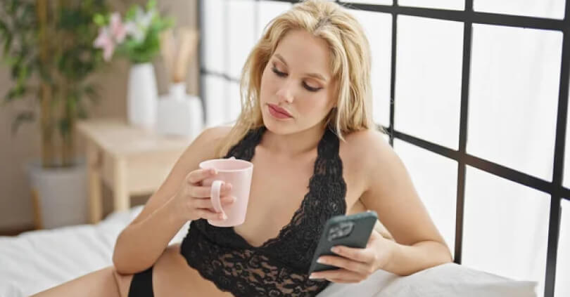 Sexy Cam vs. Sexting: Was ist heißer?